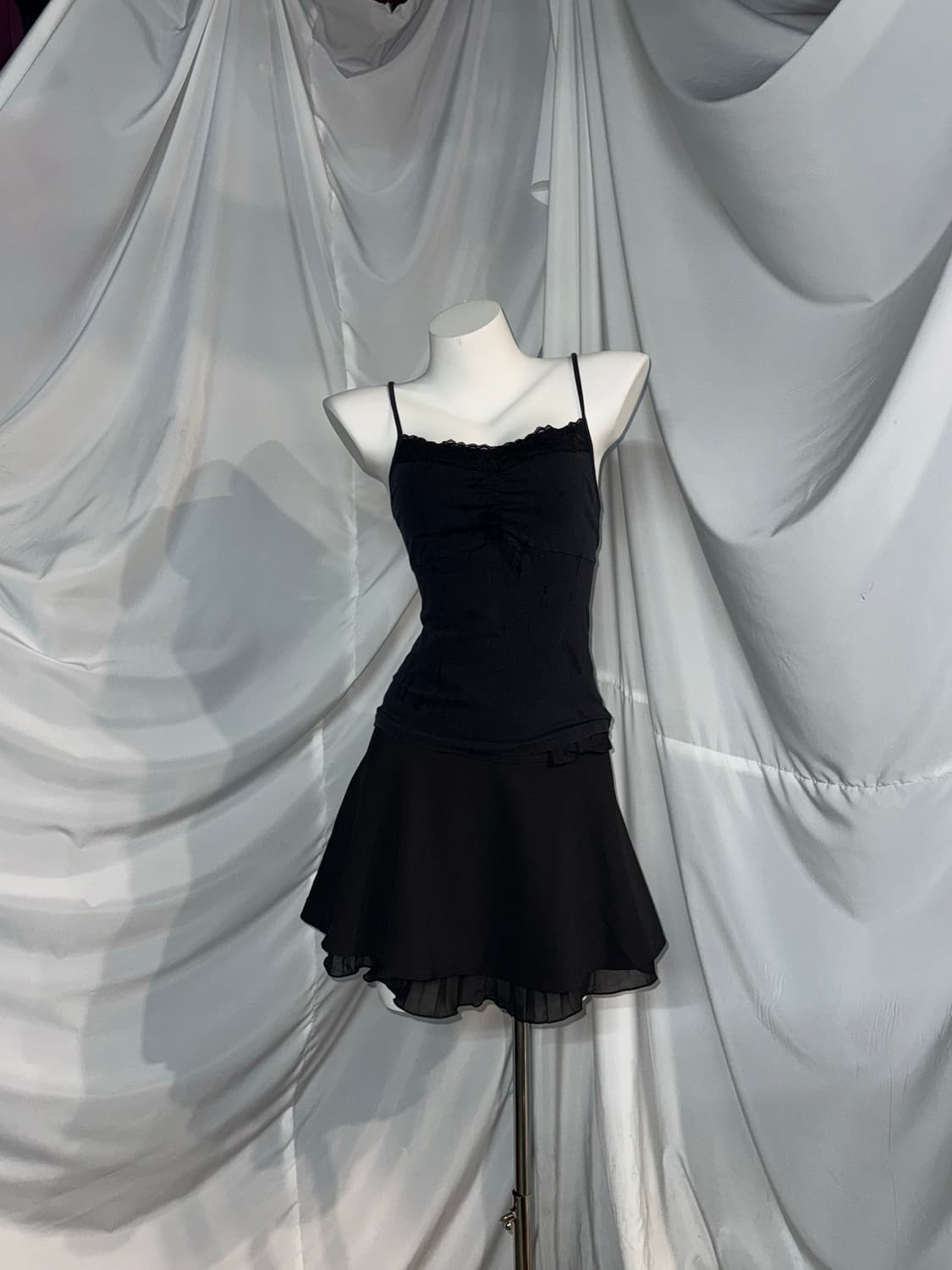 무채색 스트라이프 데미지 니트 리본 코트 코디세트  상품이미지4