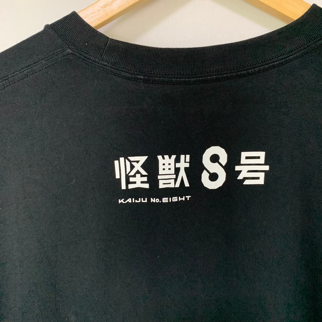유니클로 재팬 X 괴수 8호 콜라보 프린팅 반팔 티셔츠 M 남녀공용 상품이미지5