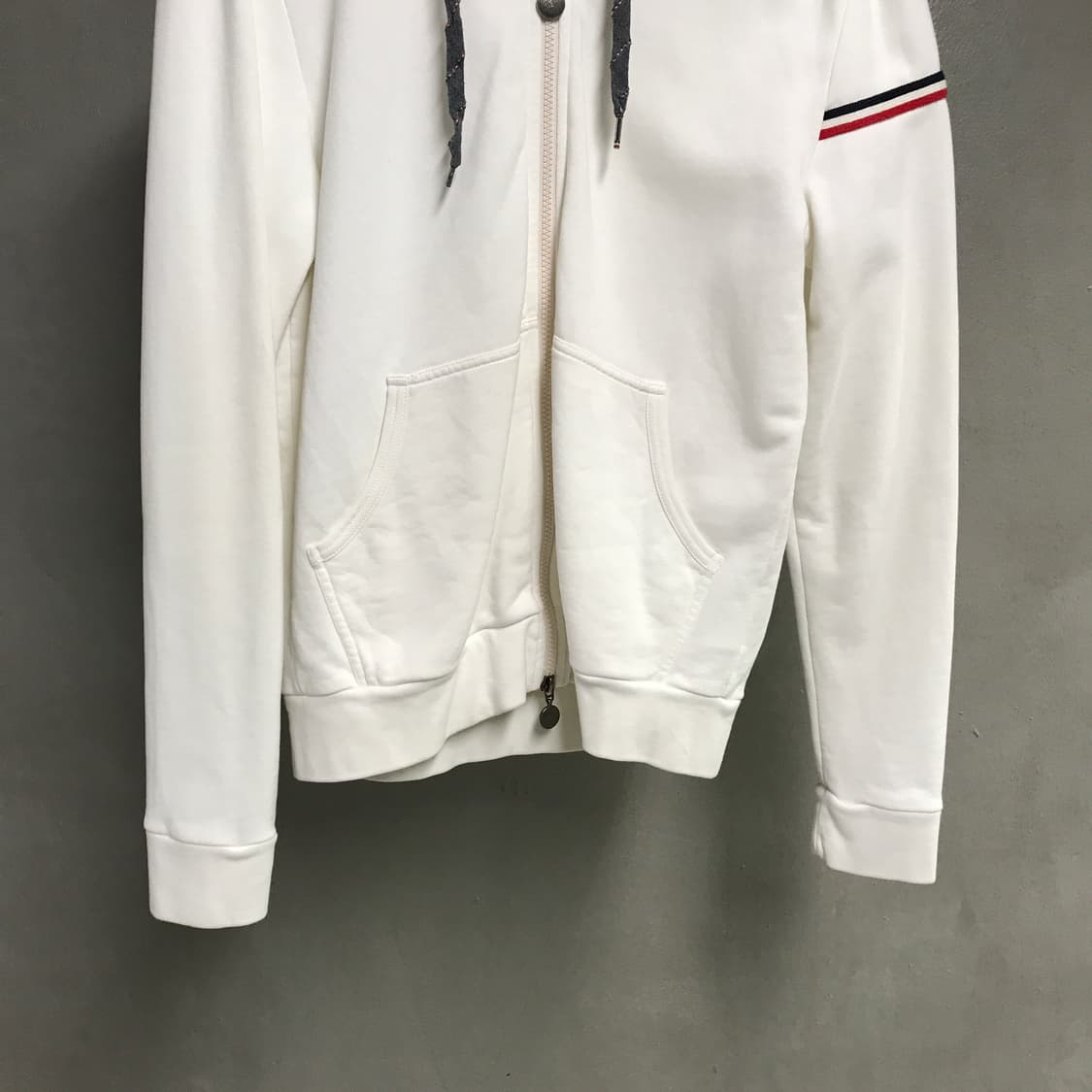 몽클레어 화이트 후드 집업 M 상품이미지3