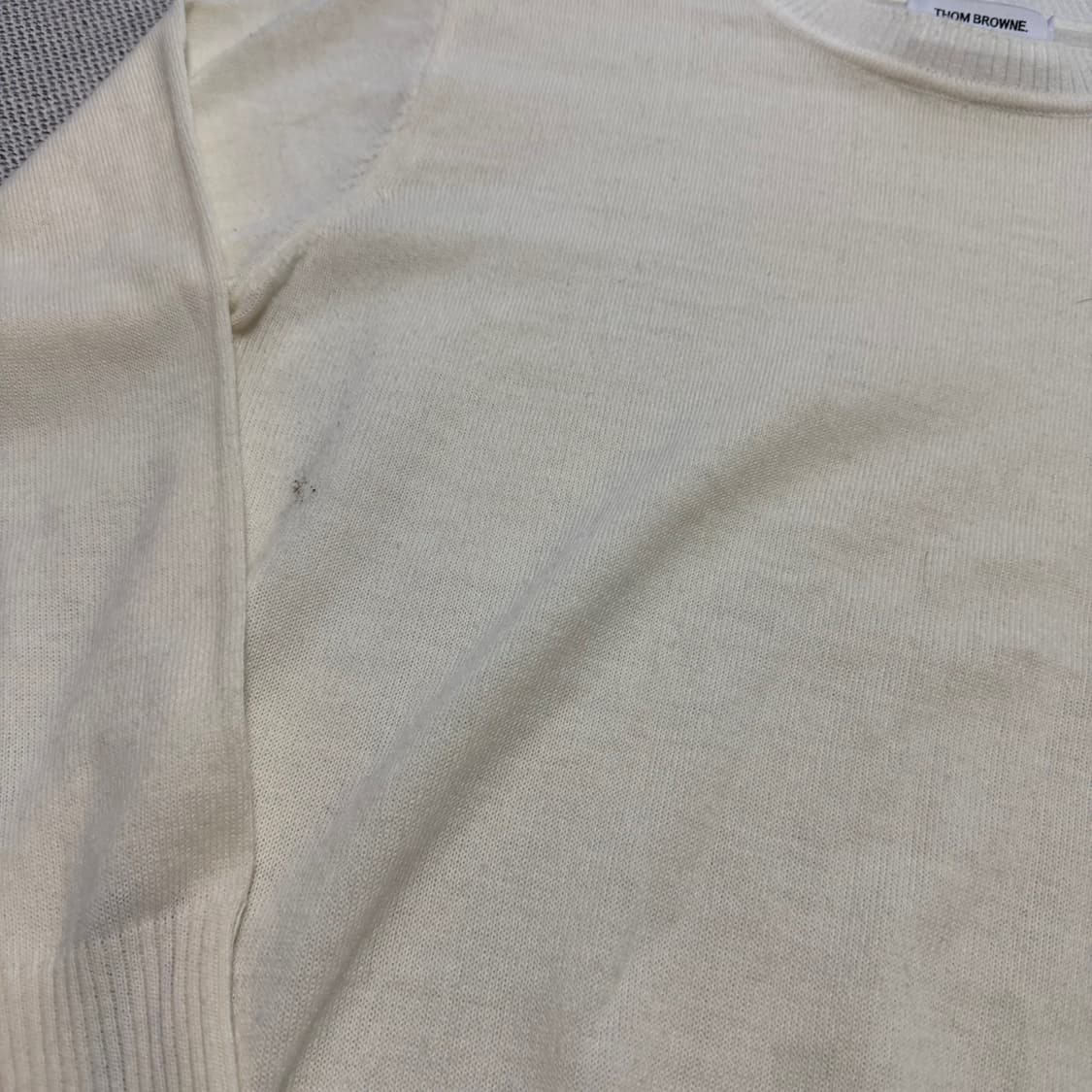 톰브라운 니트 긴팔 상품이미지2