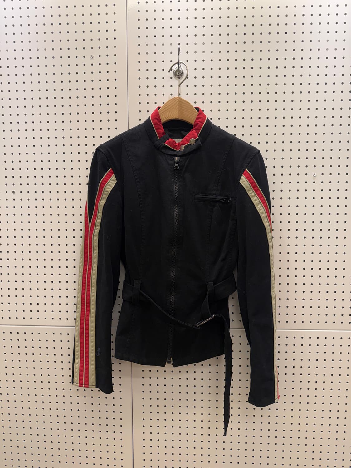 아르마니 익스체인지 아타이브 벨티드 크롭 바이커 자켓 U316 상품이미지2