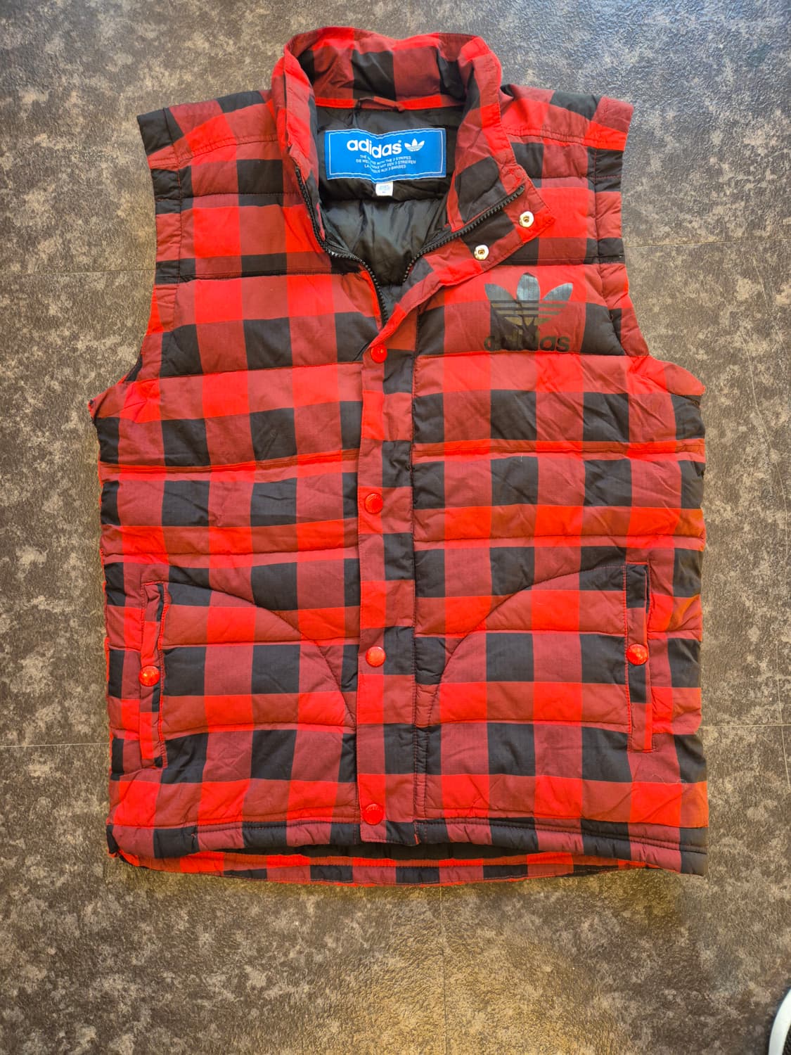 아디다스 체크(화이어버드)패딩 조끼 M 상품이미지1