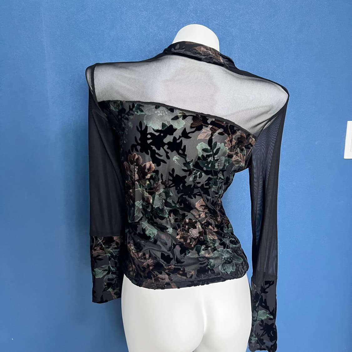 팁씨) repeating flower top 상품이미지6