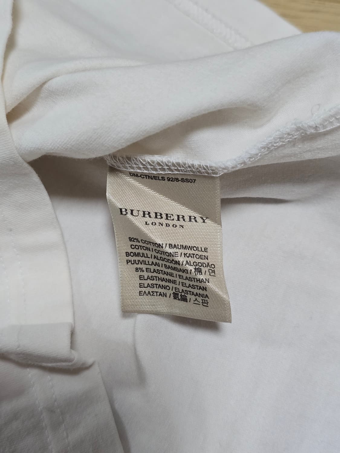 Burberry 버버리 화이트 반팔 티셔츠 M 상품이미지7