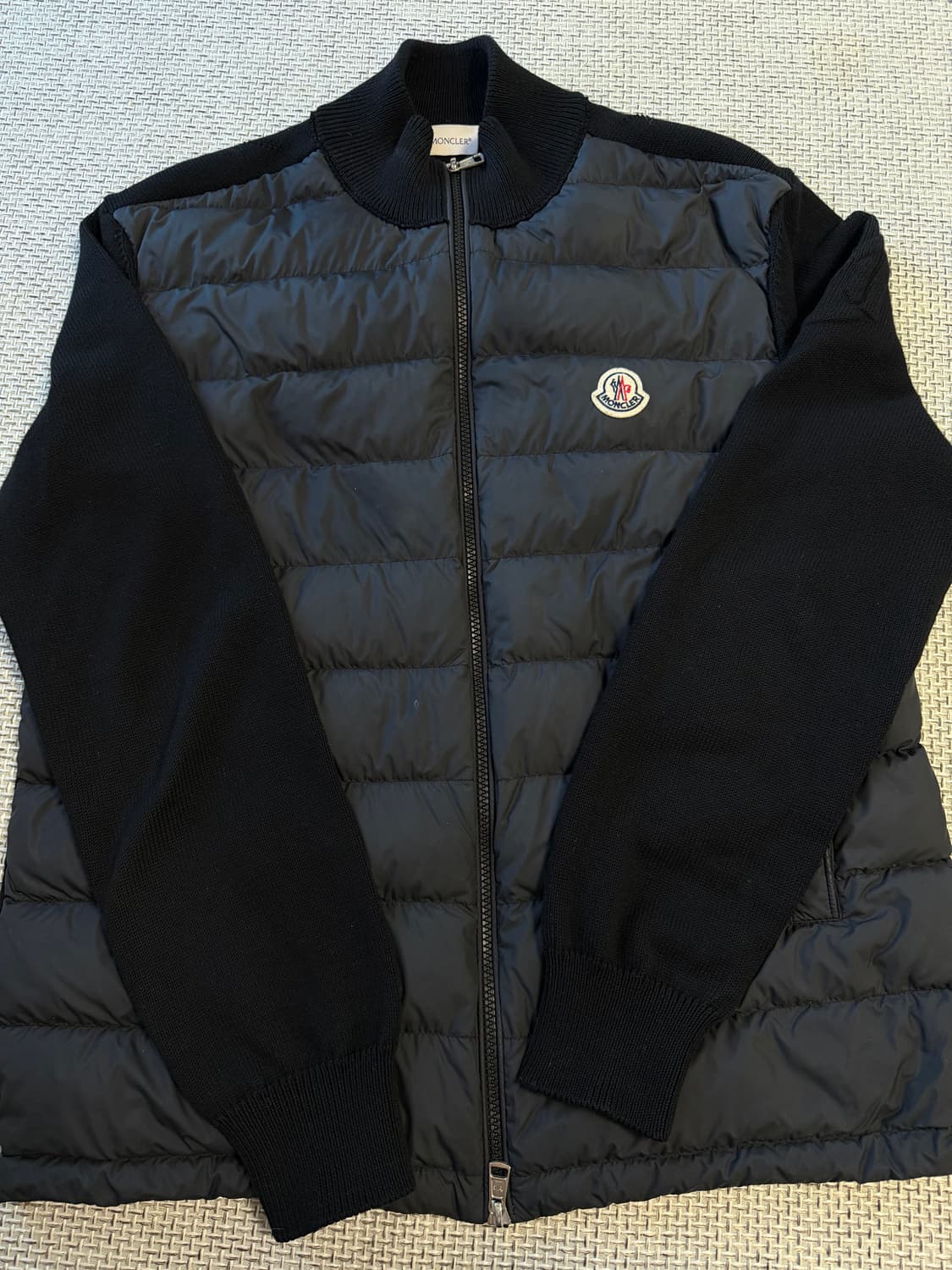 24ss/매장판 신형 몽클레어 니트패딩 블랙 L 상품이미지1