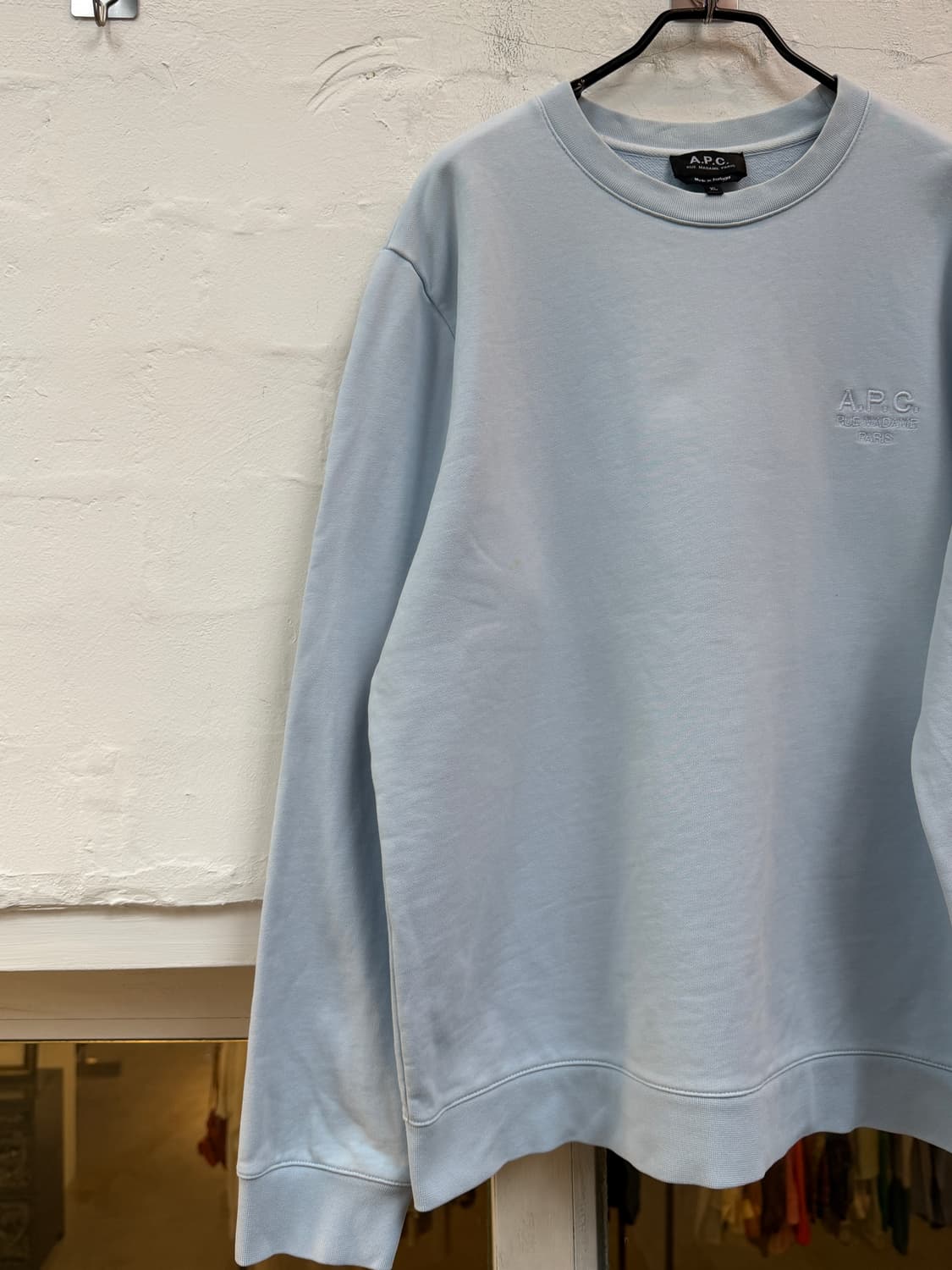 A.P.C. 아페쎄 루 마담 페일 블루 로고자수 스웨트 셔츠 XL 상품이미지3