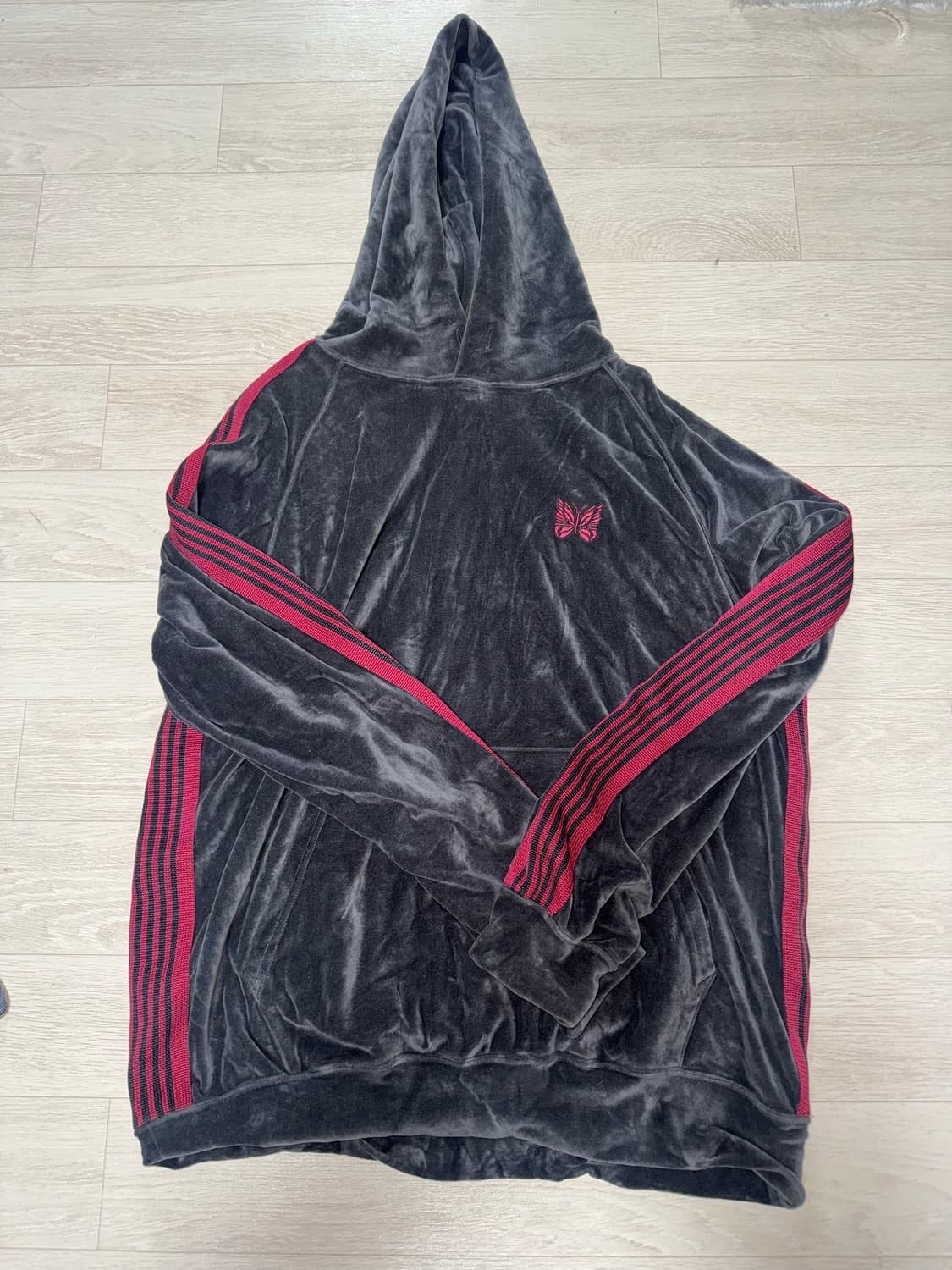 니들스 트랙 후드 벨루어 차콜 M 상품이미지3