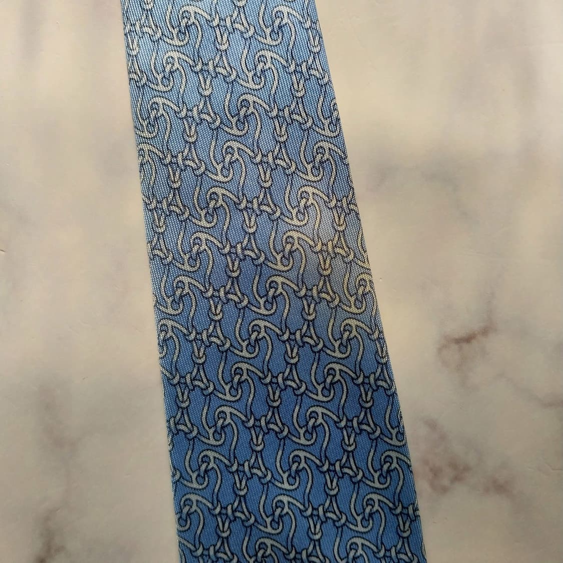 에르메스 실크 스카이블루 체인 패턴 넥타이 9.5cm B등급 K1373
 상품이미지9