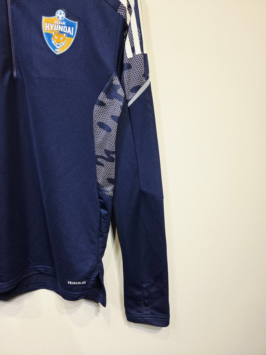 아디다스 울산 현대 CON21 트레이닝 탑 하프집업 상품이미지4