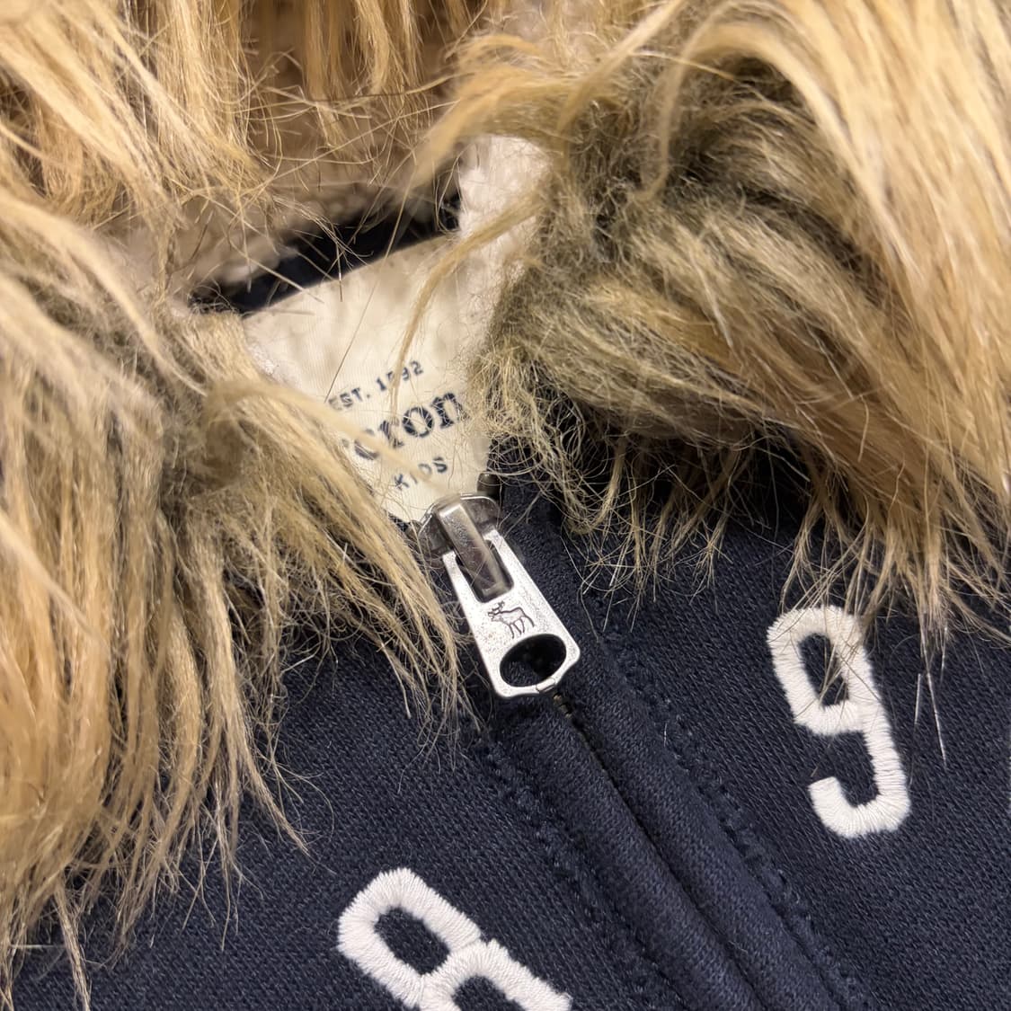 [XL] 아베크롬비 울프죠 키즈 블랙 후드 집업 C47 상품이미지4