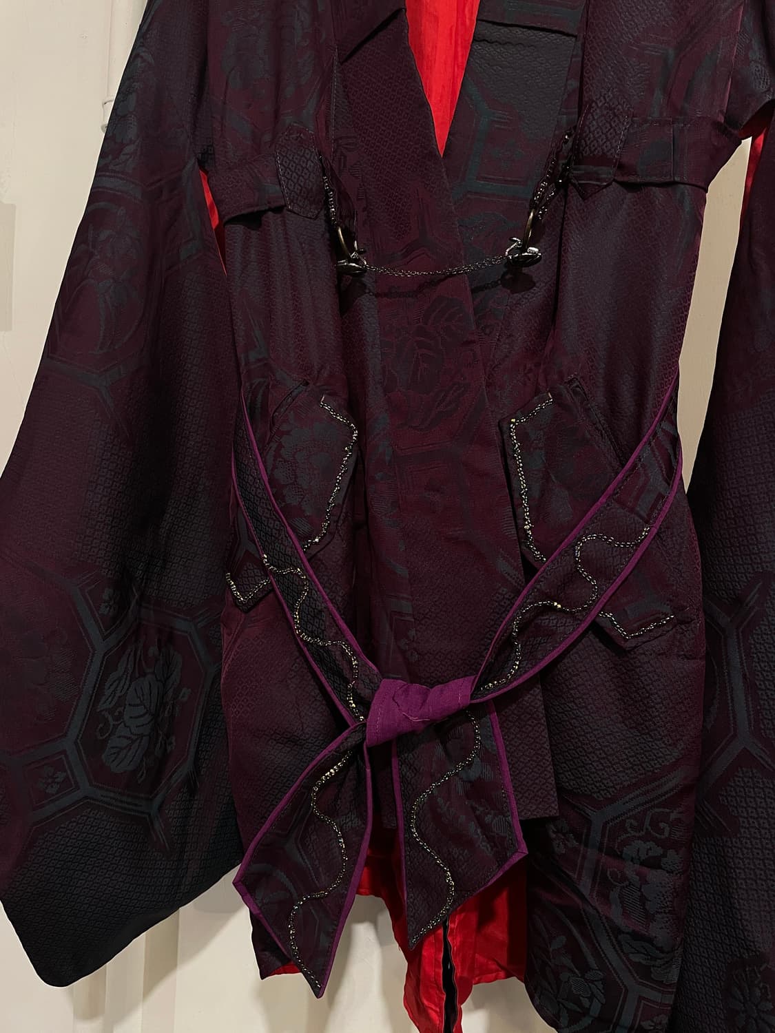 오리엔탈 패턴 자수 체인 버클 퍼플 기모노 상품이미지4