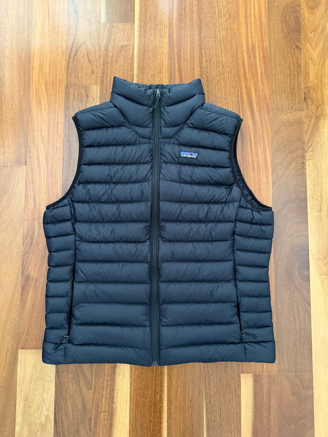 [L] 파타고니아 푸퍼 베스트 블랙 상품이미지1
