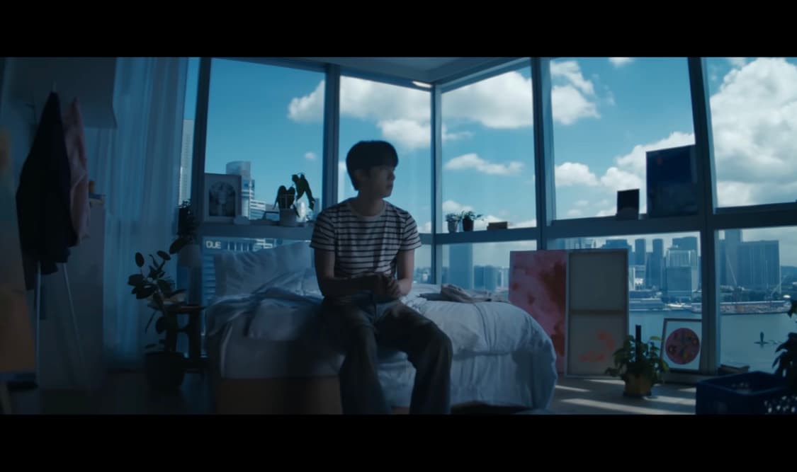 생로랑 카산드라 스트라이프 티셔츠 상품이미지8