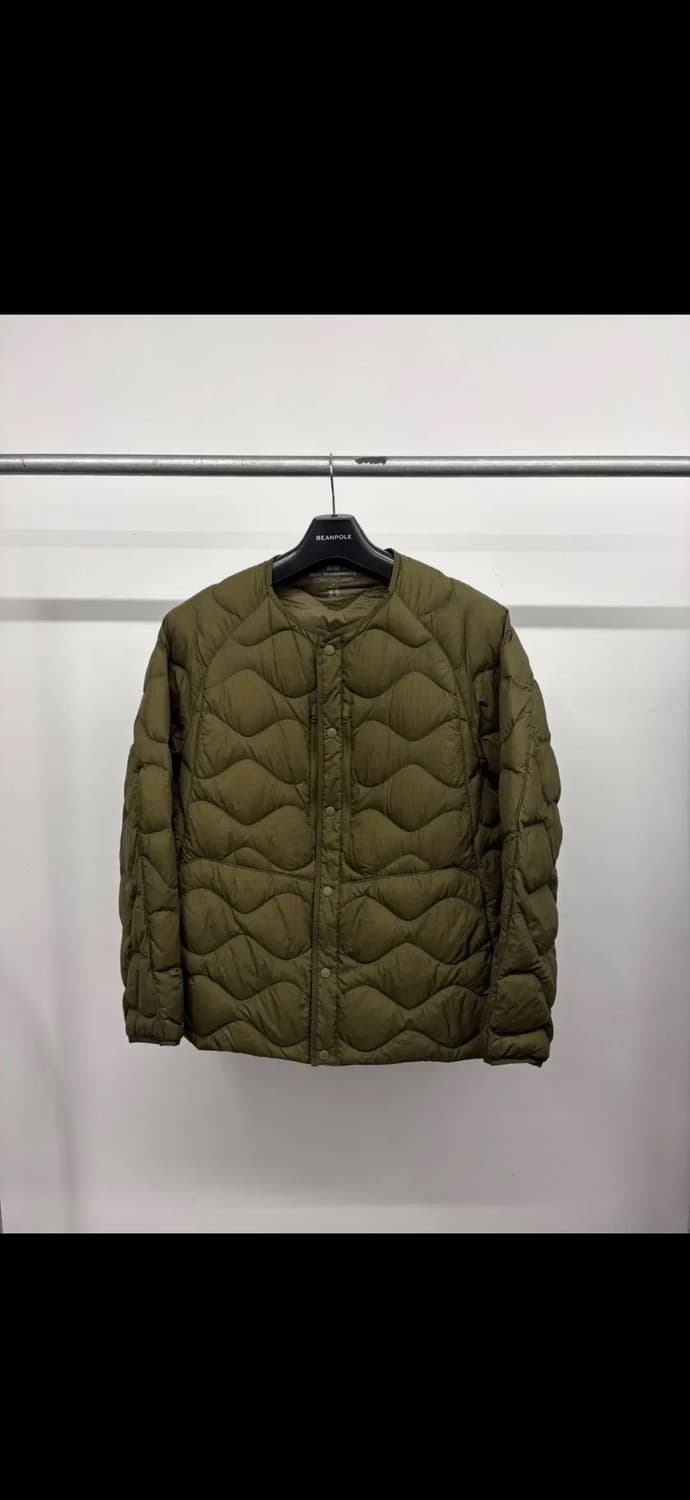 (XL) 유니클로 x 화이트 마운티니어링 경량 패딩 다운 자켓 상품이미지1