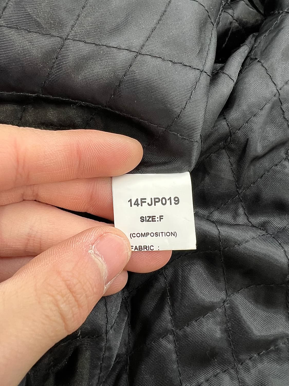 시즌와이 시퀸 블랙 스터드 논카라 게스터 봄버 자켓 상품이미지8