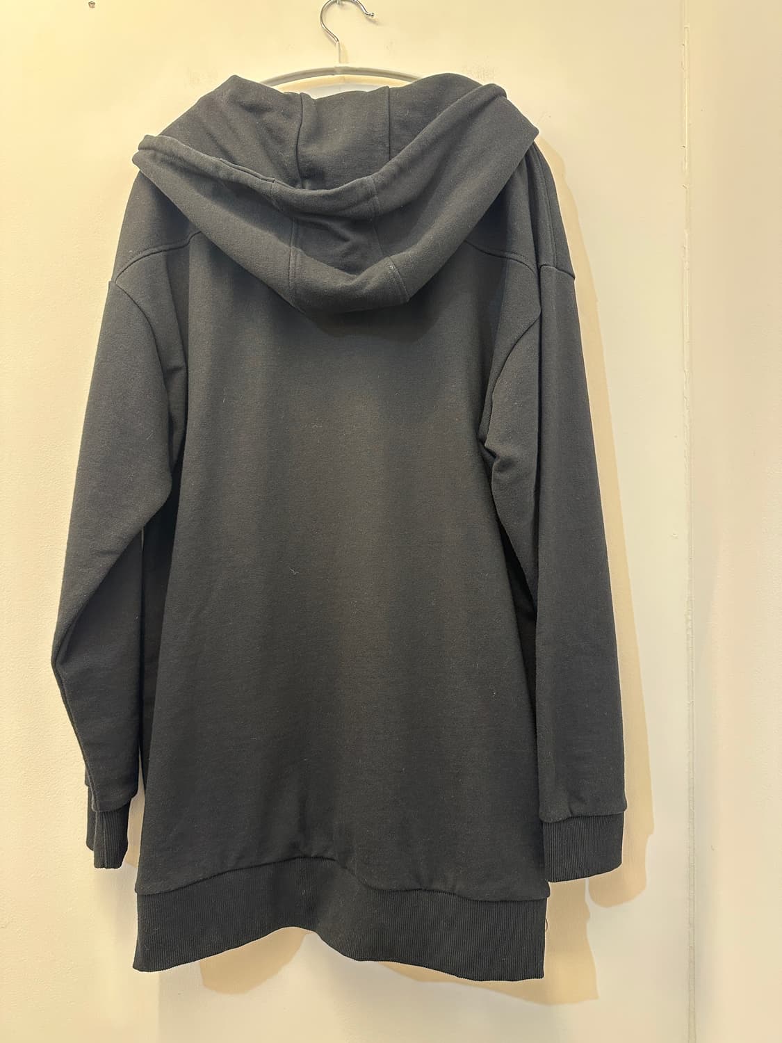 110) 푸조 블랙 아노락 후드 티셔츠 상품이미지2