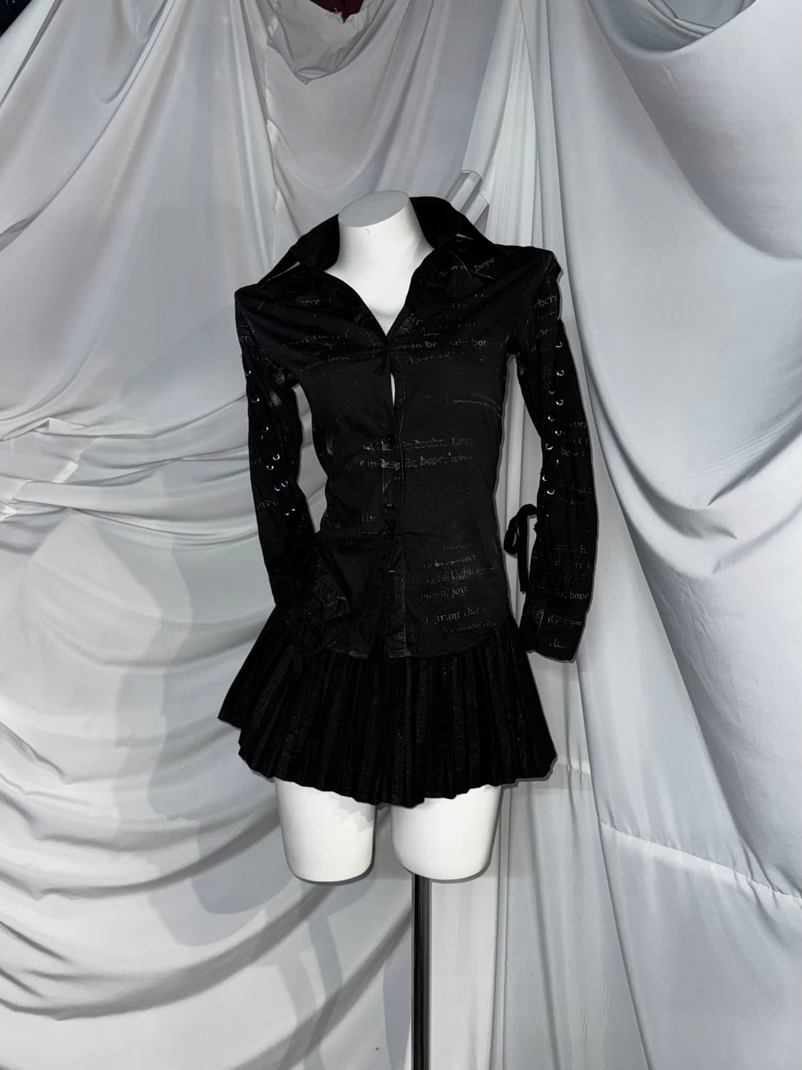 미사깔 알곤퀸즈 에이치나오토 데일리 무채색 펑크 코디세트  상품이미지3