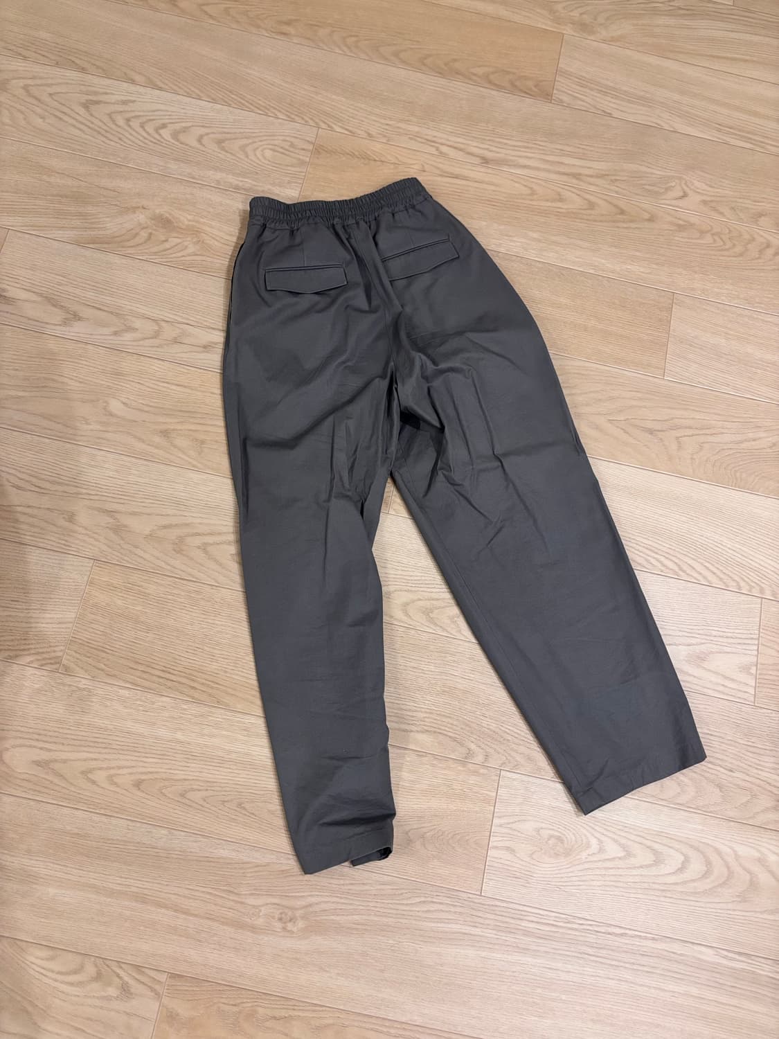 문달 moondal 코튼 볼륨 턱 팬츠 차콜 s 상품이미지7