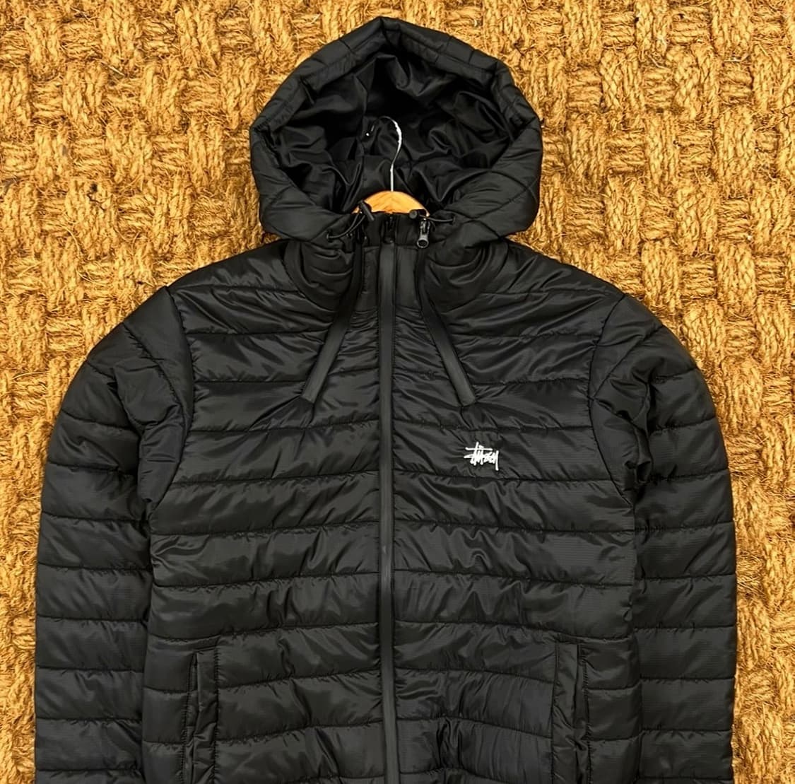 스투시 경량패딩 상품이미지2