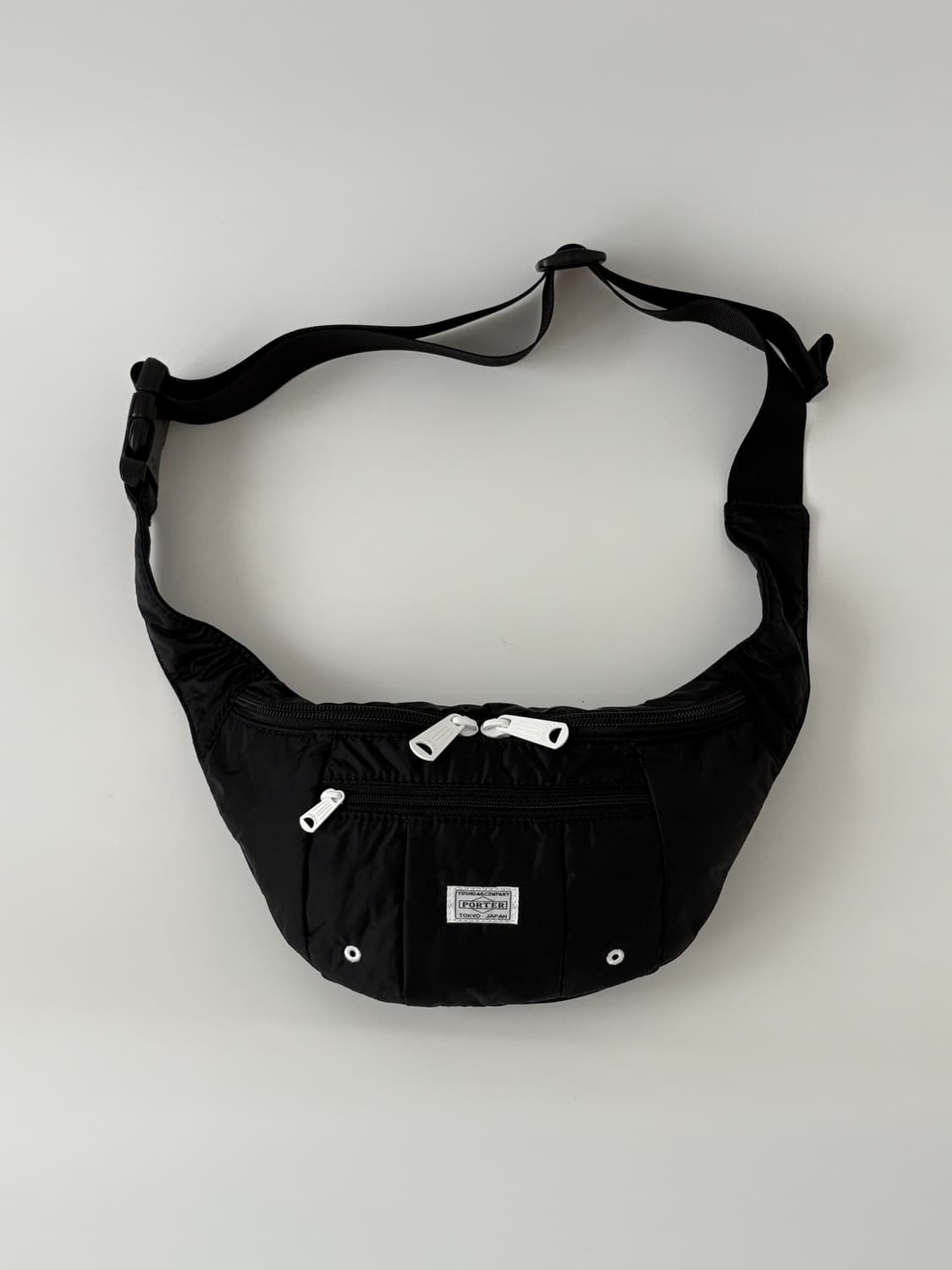 Cue Waist Bag (Black) 상품이미지1