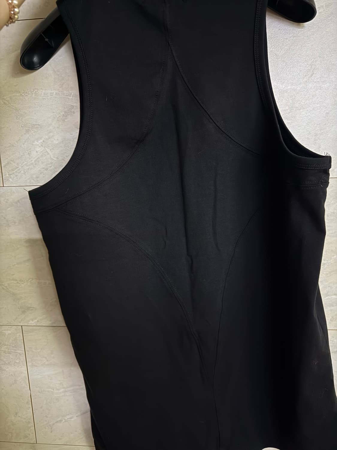 떠그클럽 TC 탱크탑 블랙 2사이즈 상품이미지2