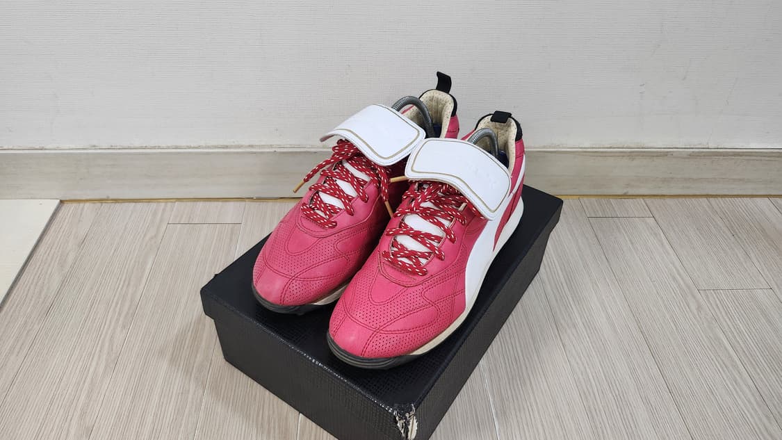 270 푸마 x 알렉산더맥퀸 블랙스테이션 로켓 핑크 상품이미지1