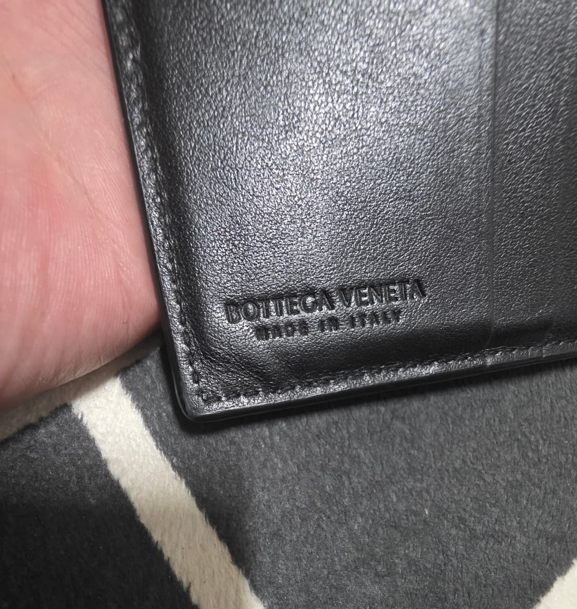 보테가베네타 폴더 반지갑 상품이미지4
