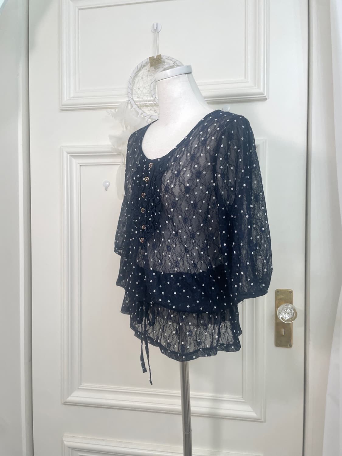 navy lace dot ruffle shirring blouse 상품이미지2
