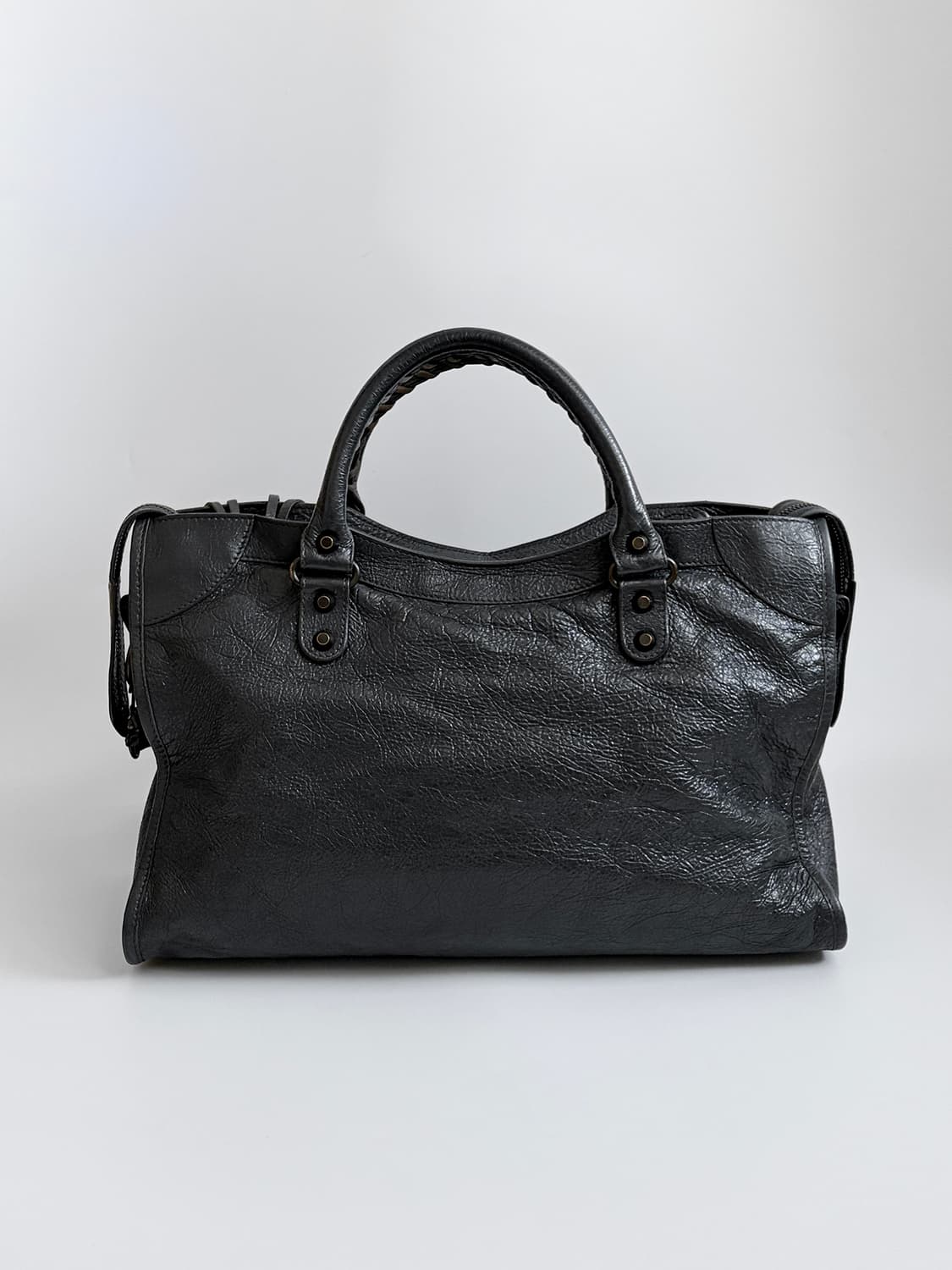 발렌시아가 클래식 시티백 미듐 판매합니다. 상품이미지4