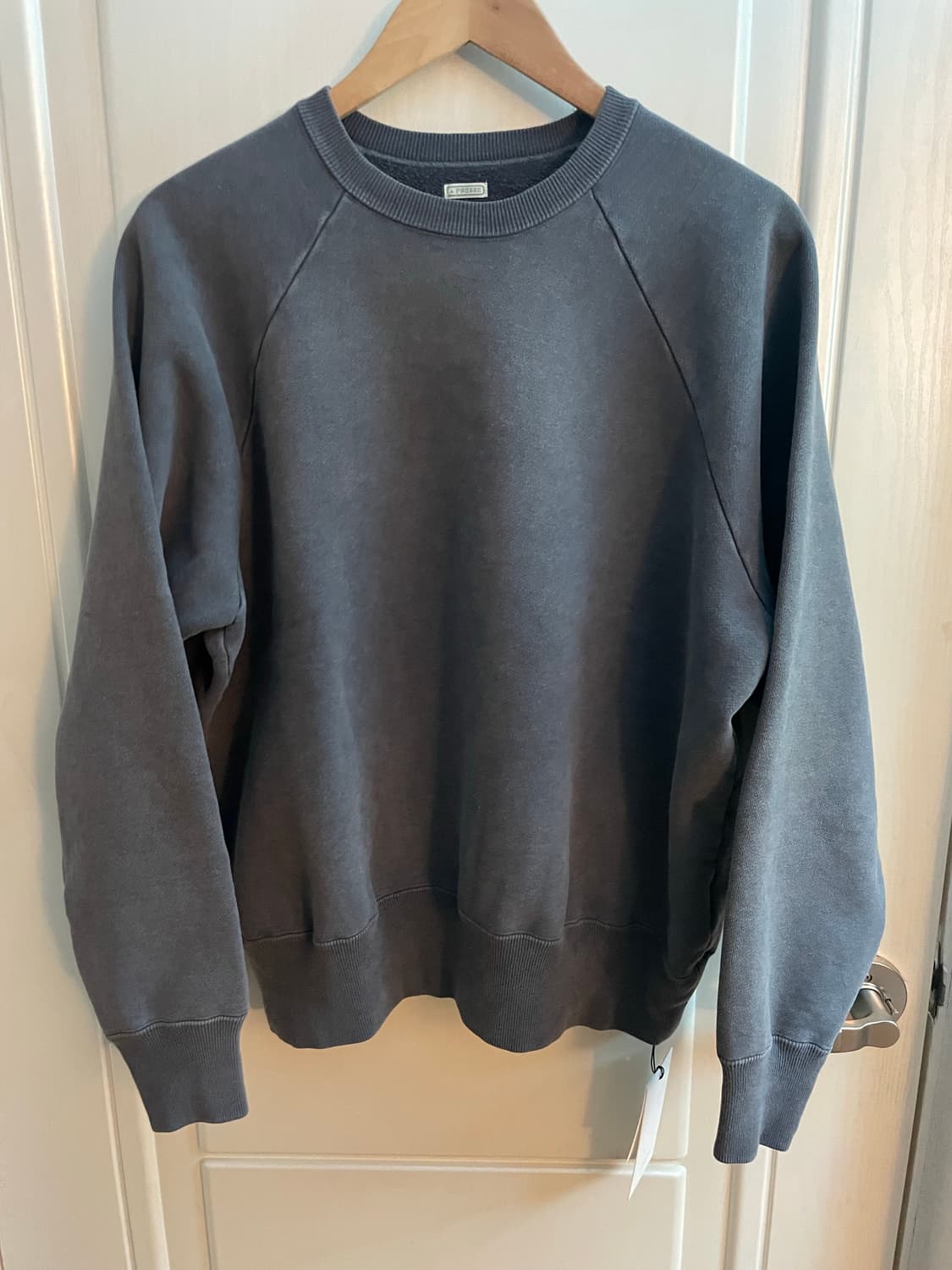 [2]아프레쎄 25aw vintage sweatshirt 차콜그레이 상품이미지3