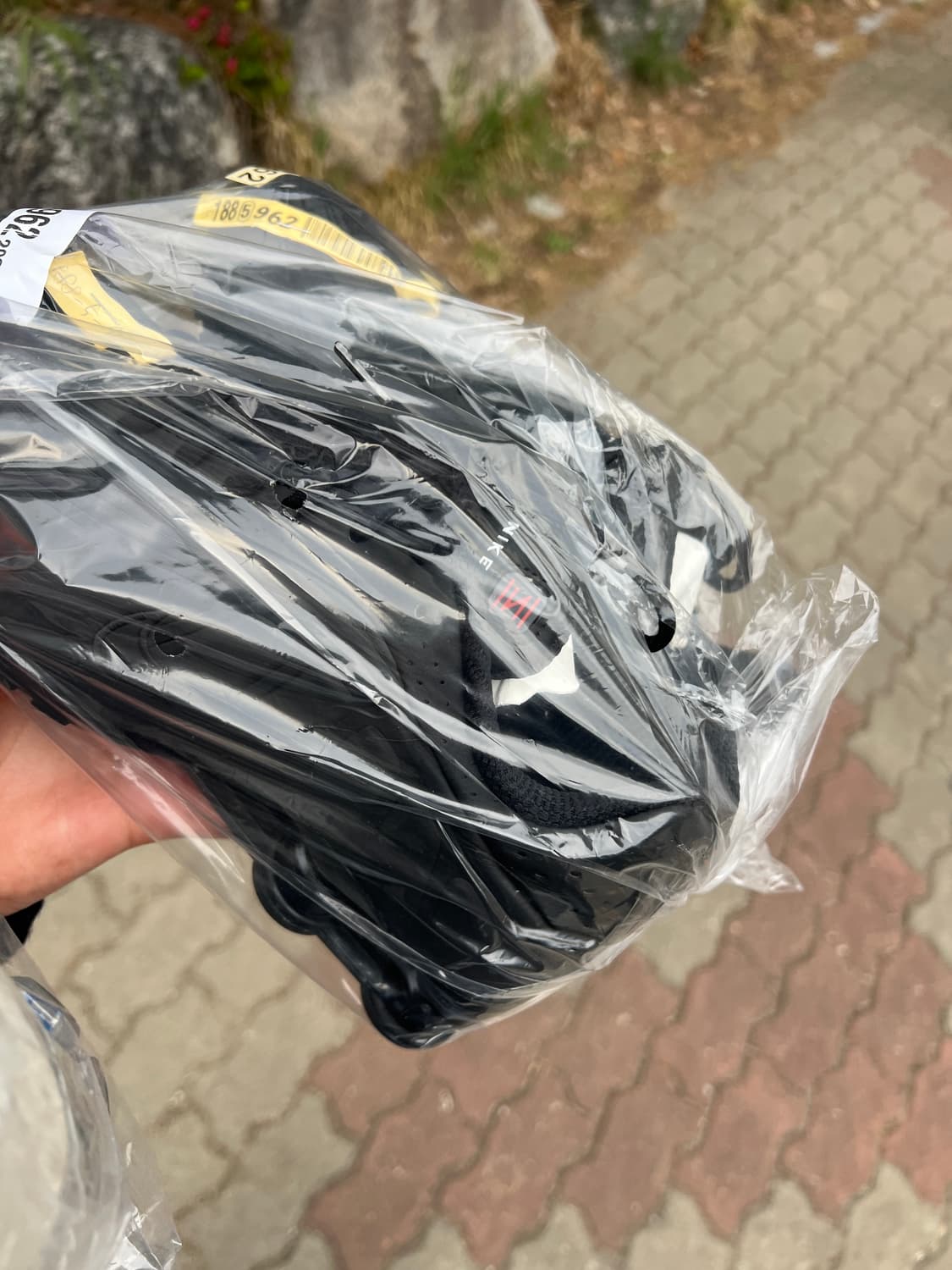 나이키 샥스 R4 블랙 245 상품이미지2