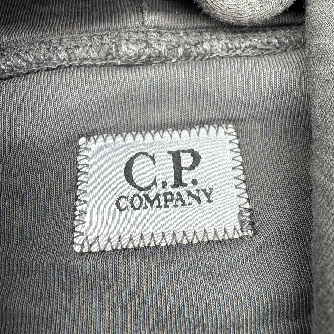 CP컴퍼니 플리스 후드티  상품이미지5