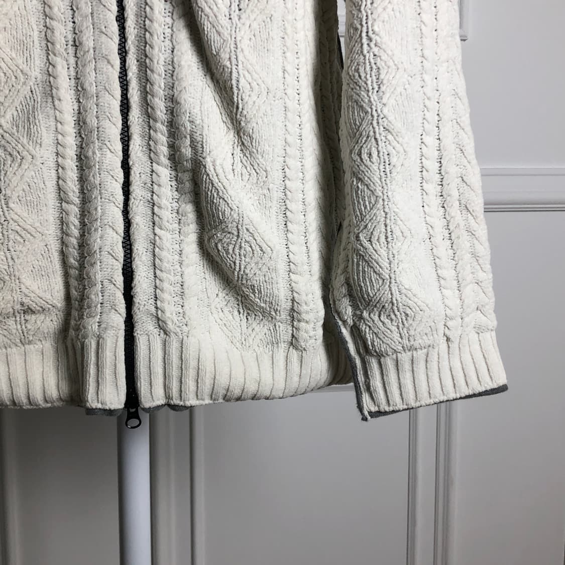 CP컴퍼니 투웨이 이중 집업니트 상품이미지6