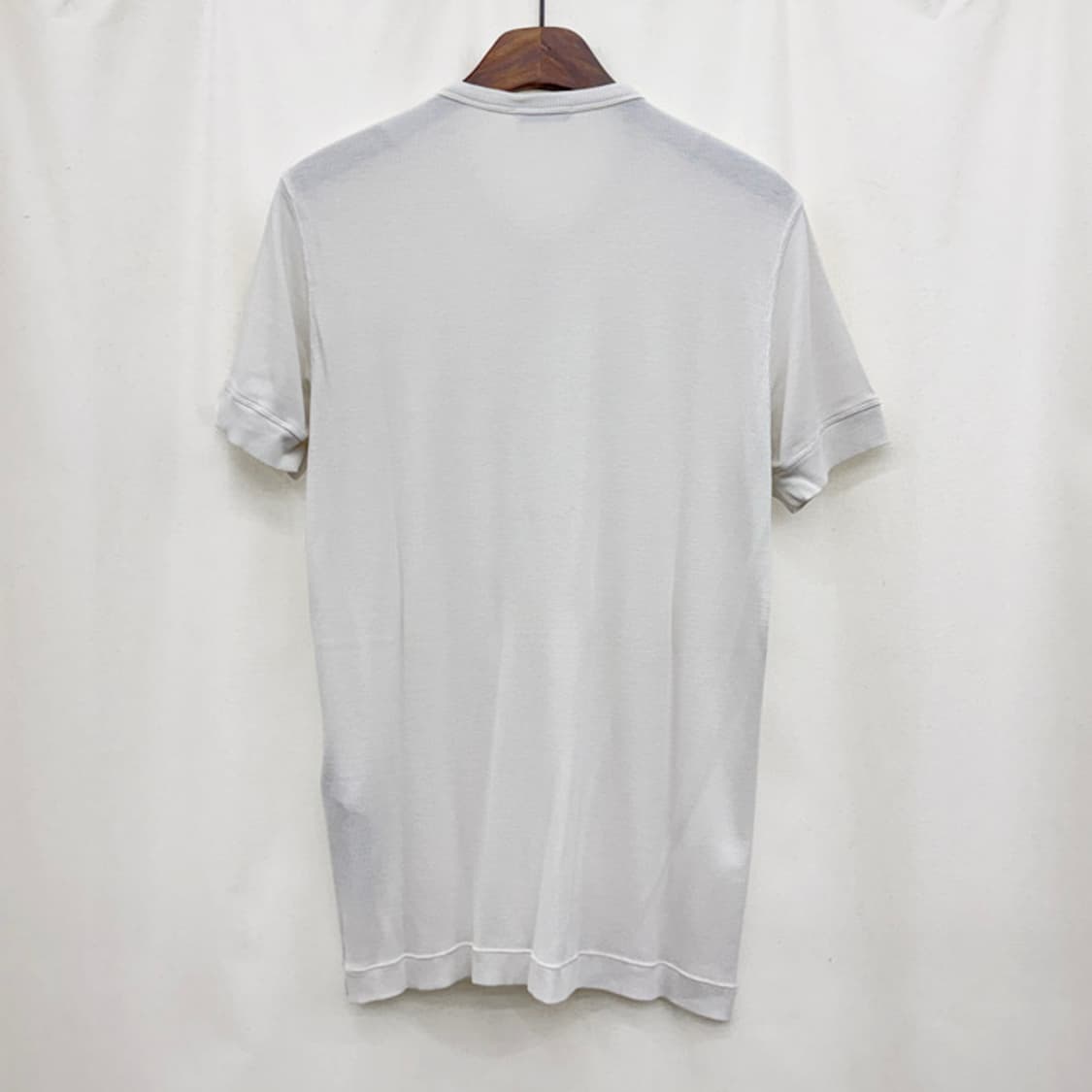 톰포드 헨리넥 골지 반팔티 상품이미지4