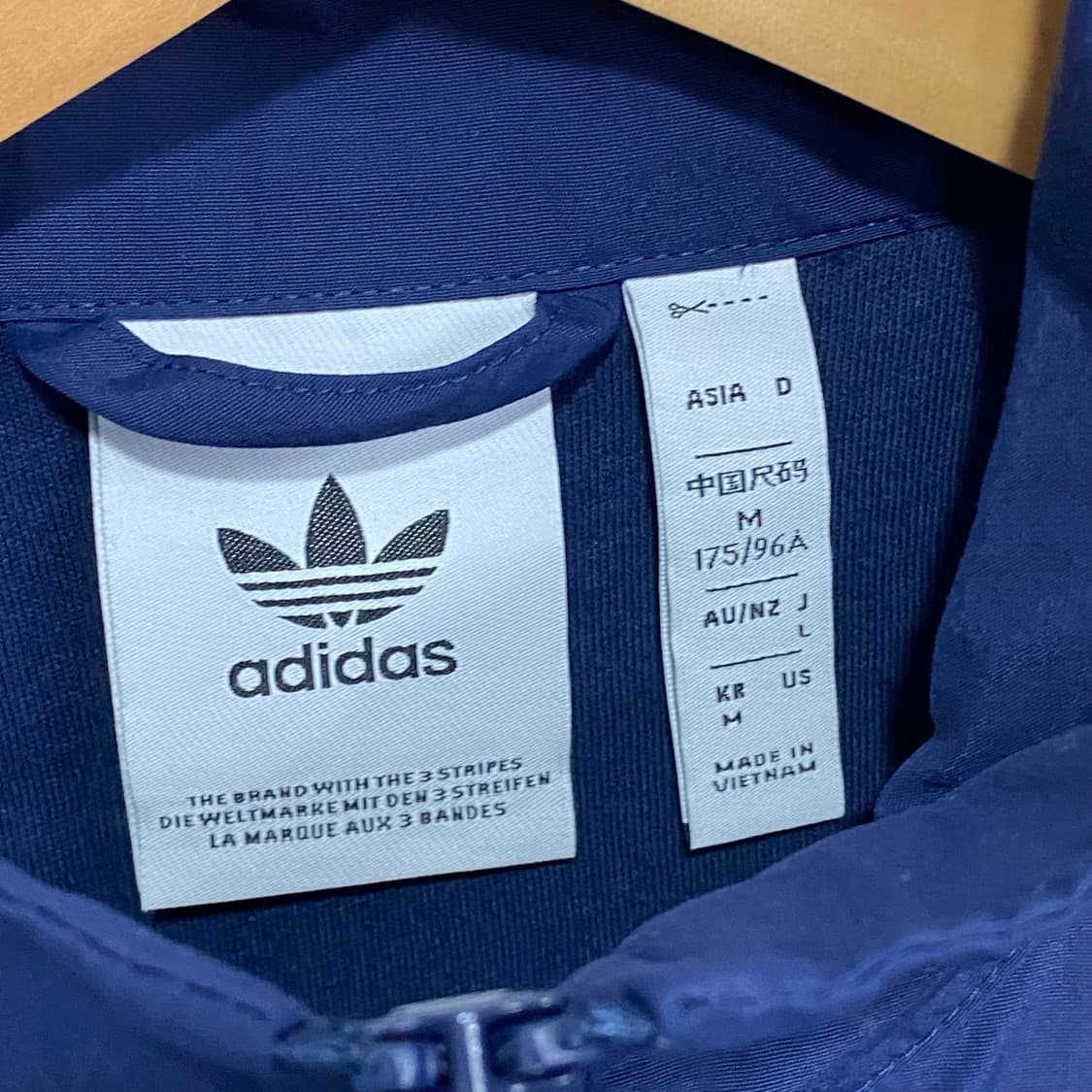 M 아디다스 네이비 바람막이 상품이미지3
