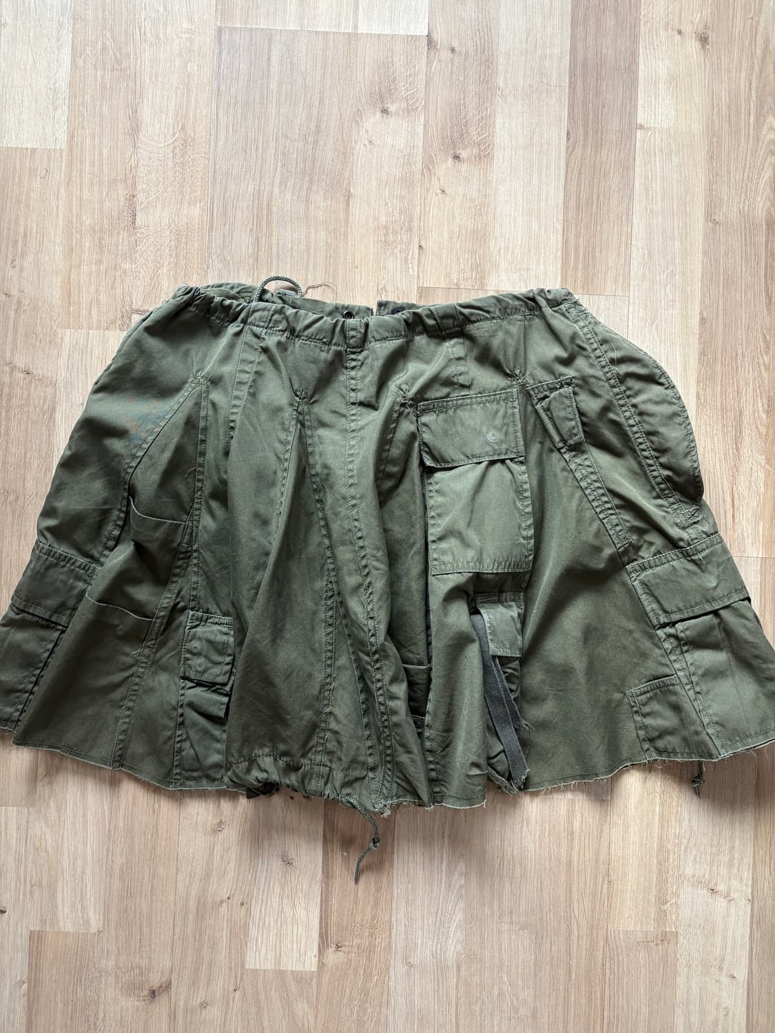 니들스 스커트 상품이미지3