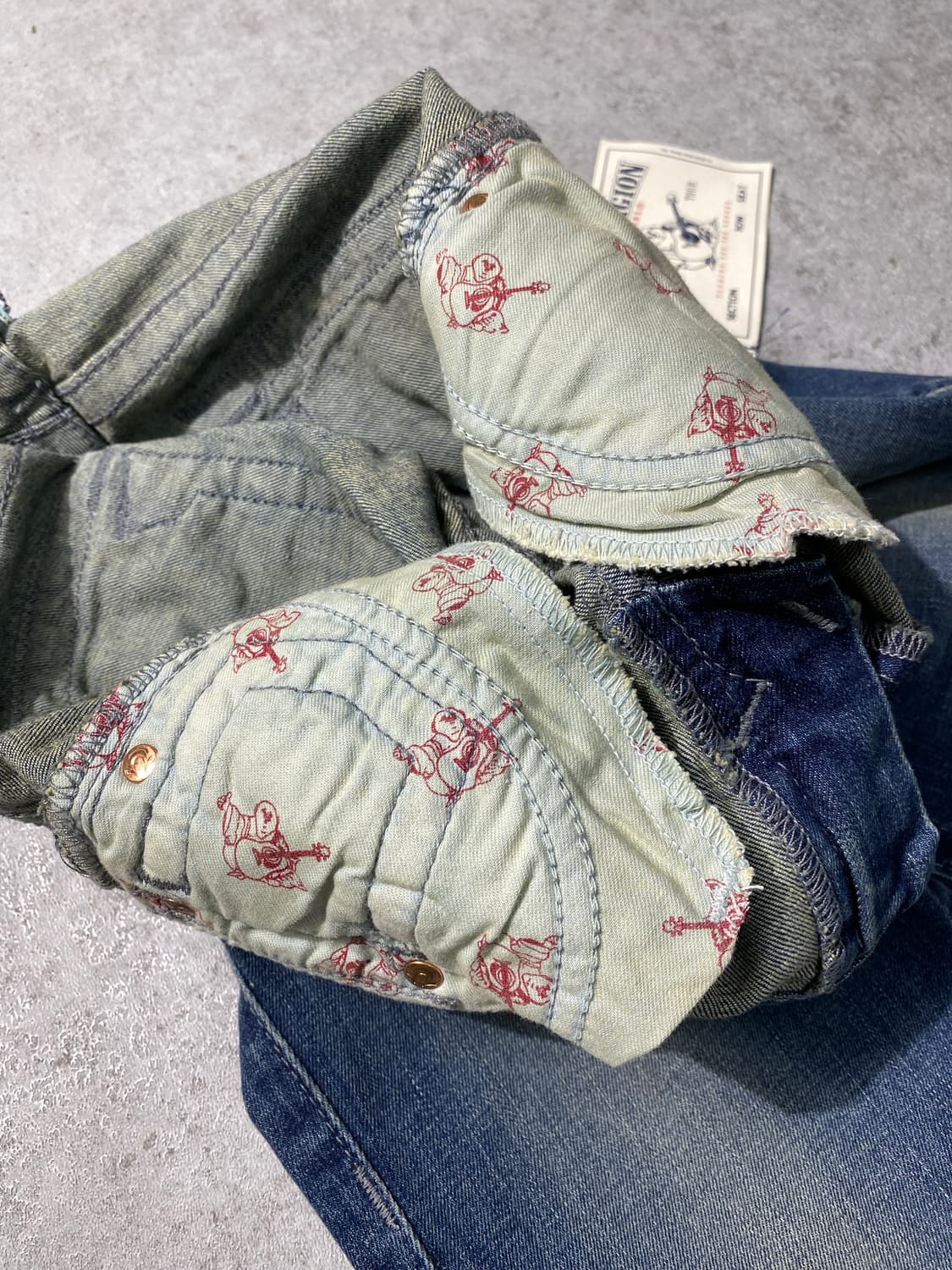 [28] True Religion 트루릴리전 데드스탁 부츠컷 데님팬츠 상품이미지6