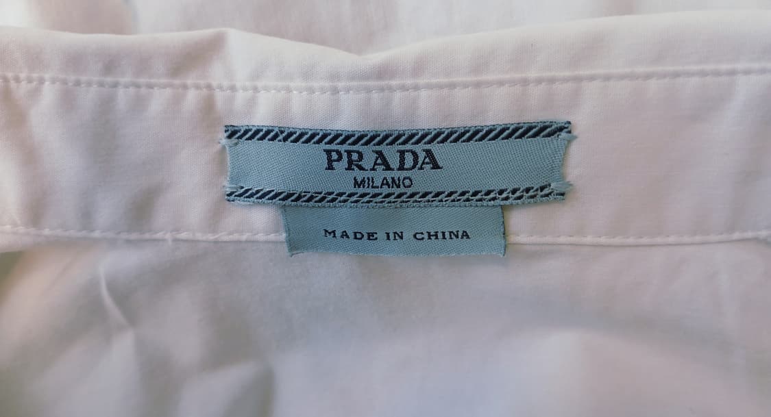 PRADA 프라다 화이트 셔링 디테일 긴팔 셔츠 상품이미지5
