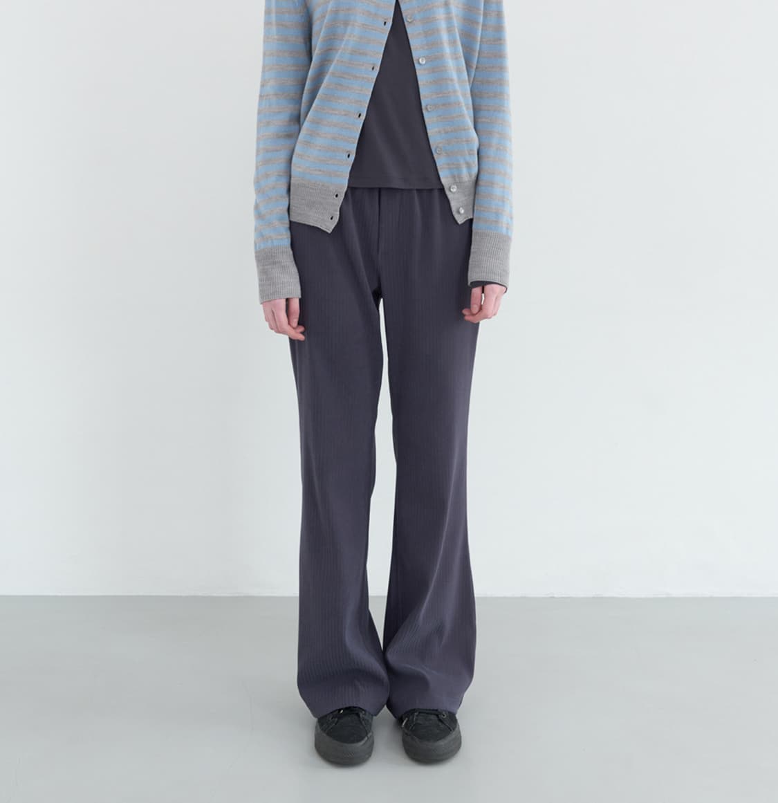 엔조블루스 콤비 스트라이프 밴딩 부츠컷 팬츠 상품이미지1