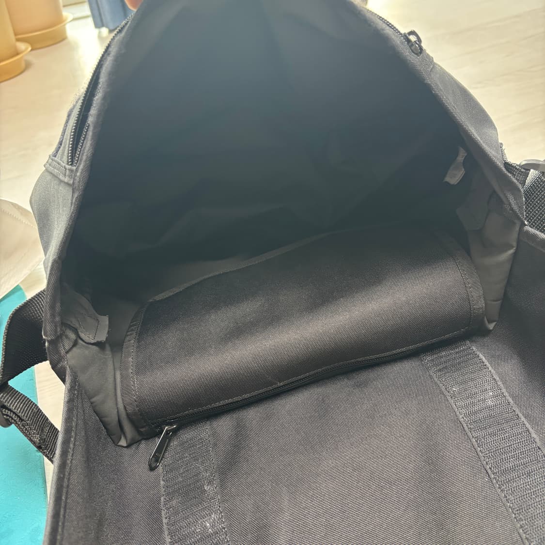 칼하트 파슬백 크로스백 상품이미지6