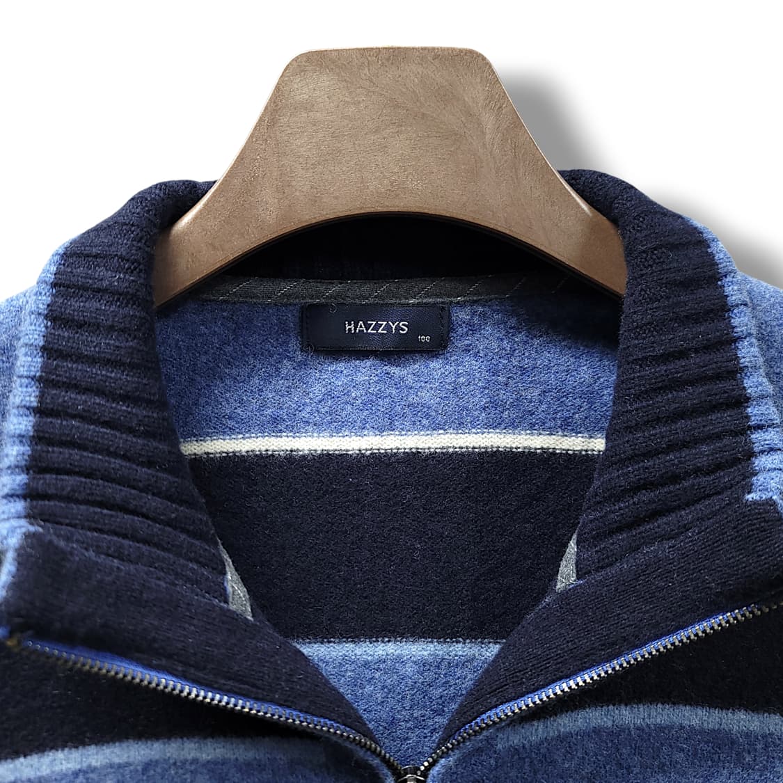 [95] 헤지스 블랙&블루 스트라이프 울 집업 가디건 상품이미지9