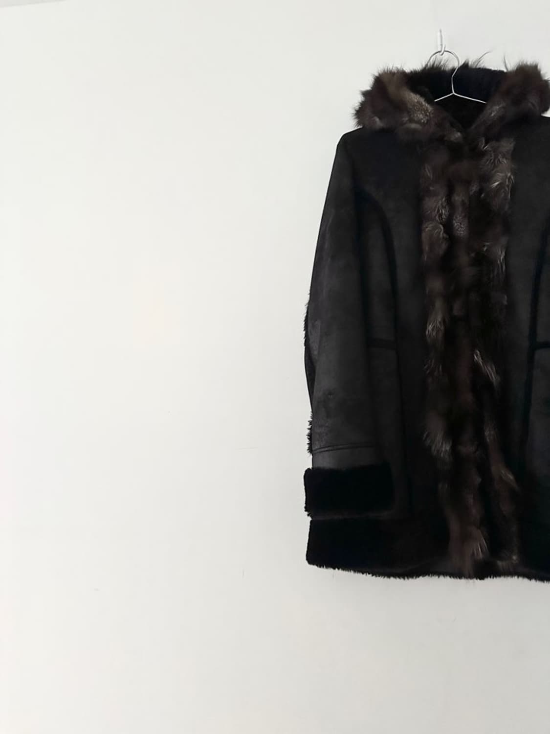 Front mix fur hoody muston / black 상품이미지2