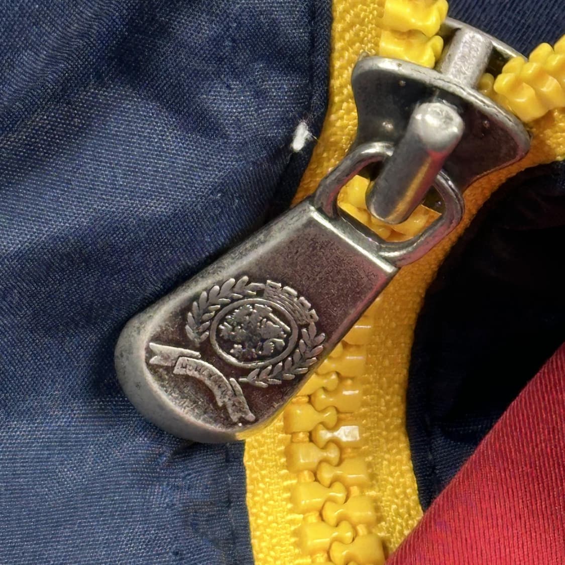 타미힐피거 올드스쿨 오버핏 바람막이 네이비 L 상품이미지4