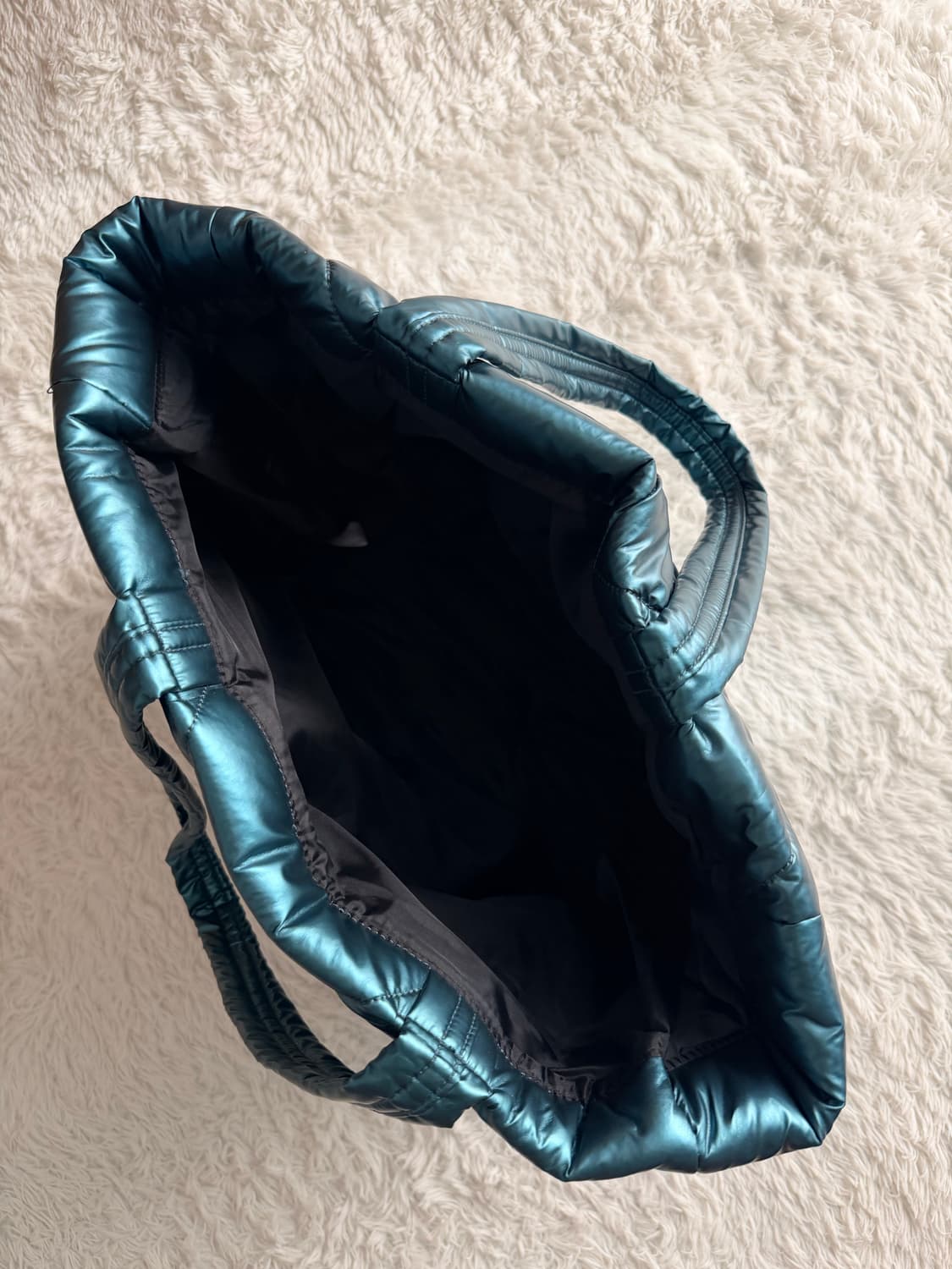 빅토리아 시크릿 퀼팅 패딩 토트백 에메랄드 상품이미지5