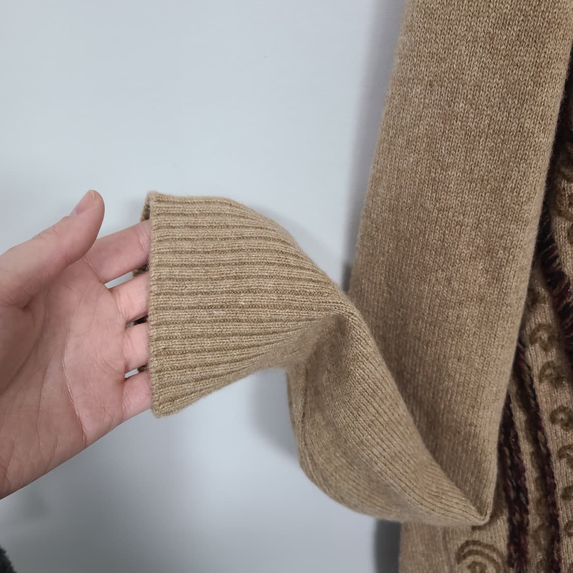 드리스 반 노튼 엠브로이더리 니트 카멜 L 상품이미지4