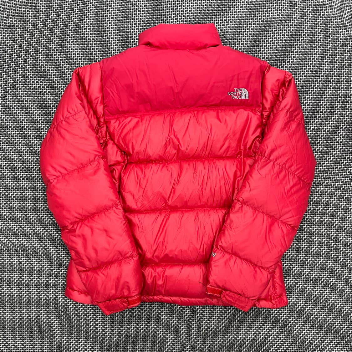 노스페이스 체리레드 눕시 700 패딩 상품이미지5