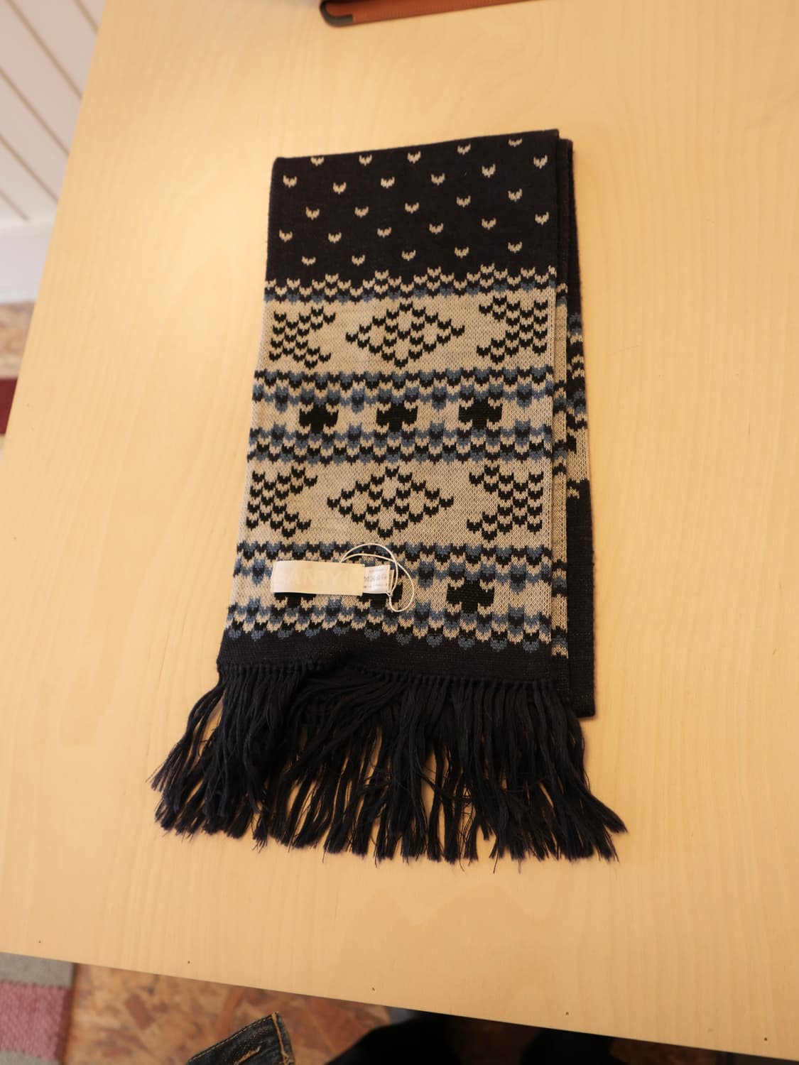 꼼데가르송 간류 머플러 상품이미지1