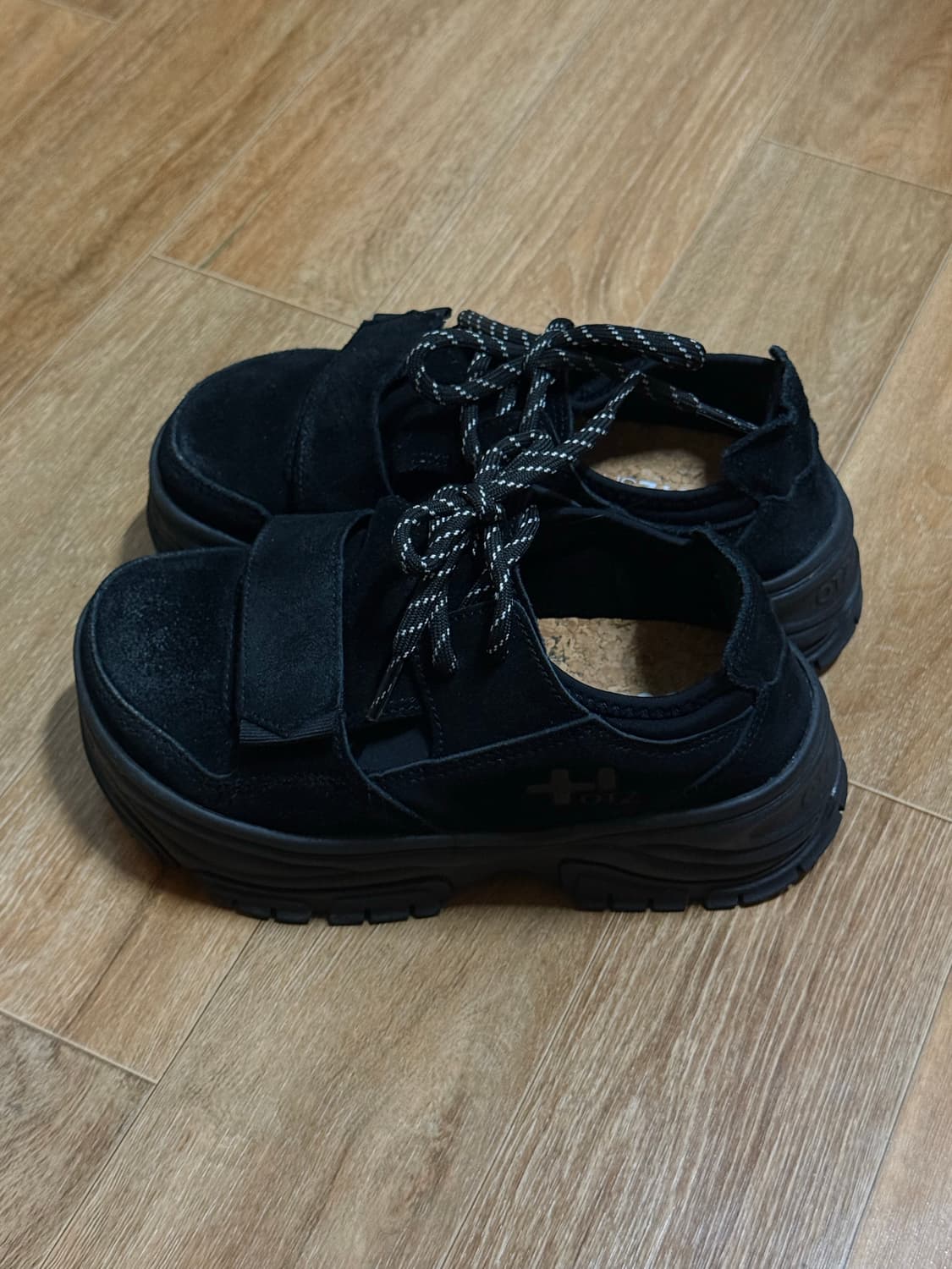 오찌 3300 하이 스웨이드 올블랙 상품이미지3