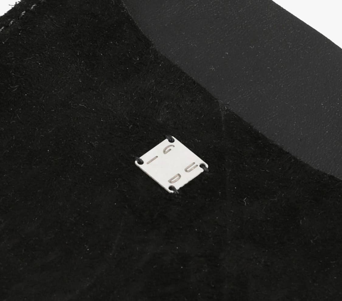 [새상품] 구이디 말가죽 패스포트 크로스백 상품이미지5