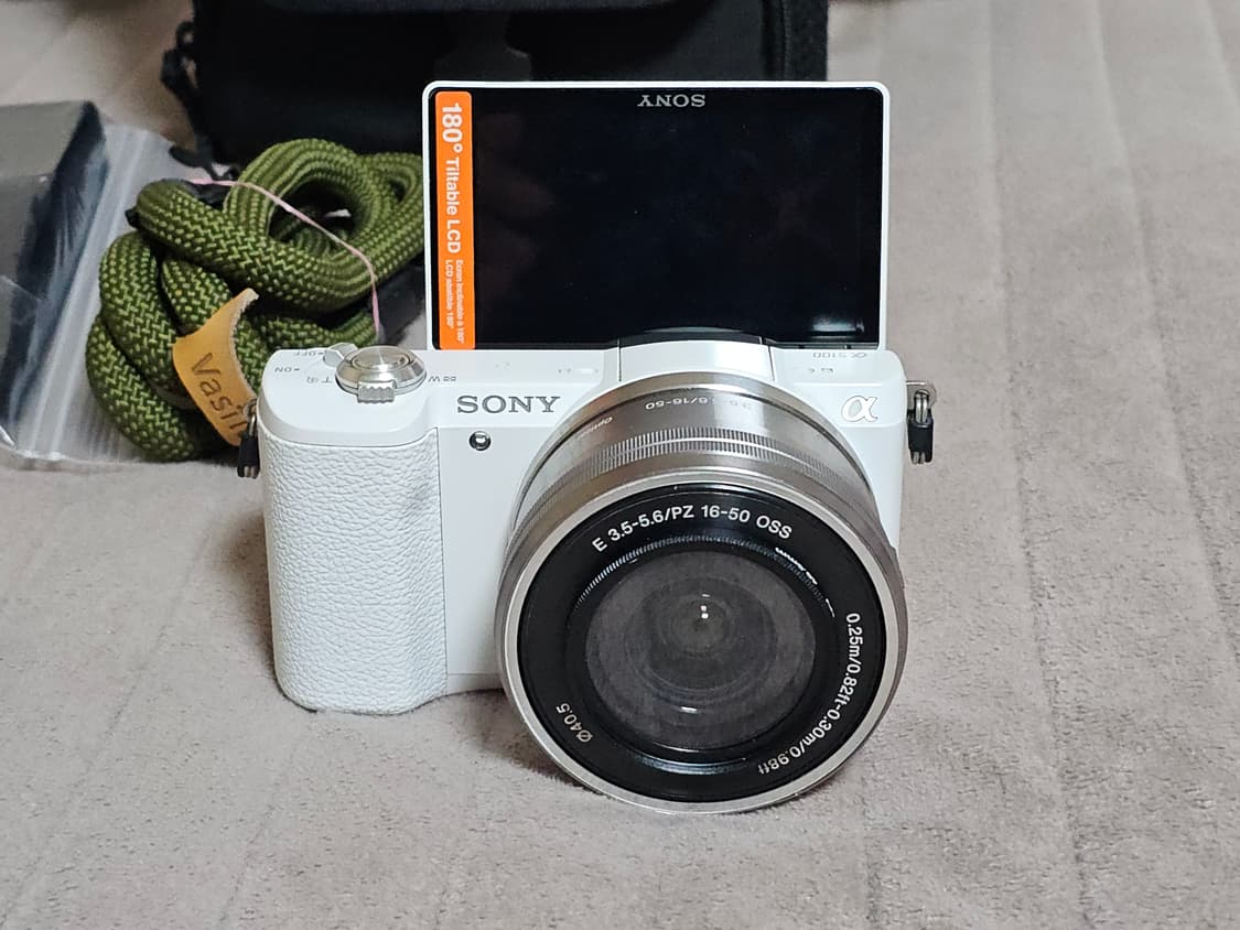 소니 A5100 미러리스 카메라 C 상품이미지1